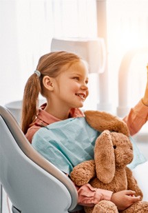 Patient and Child in Greenbrier East smiling after checkup