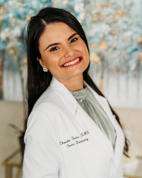 Chesapeake Virginia dentist Dr. Lucia Perez Troisi D M D